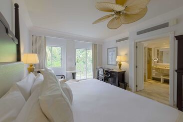 هتل Royal Hideaway Playacar All Inclusive Adults Only Resort