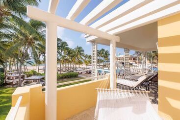 هتل Royal Hideaway Playacar All Inclusive Adults Only Resort