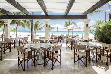 هتل Royal Hideaway Playacar All Inclusive Adults Only Resort