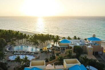 هتل Royal Hideaway Playacar All Inclusive Adults Only Resort