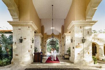 هتل Royal Hideaway Playacar All Inclusive Adults Only Resort