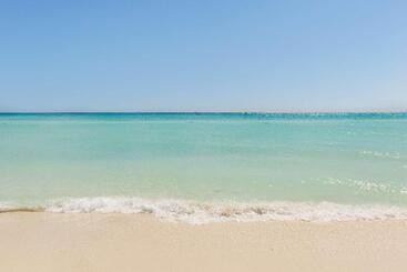 هتل Royal Hideaway Playacar All Inclusive Adults Only Resort