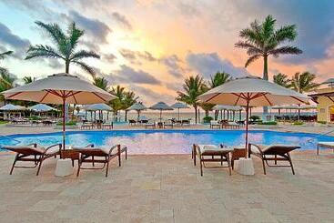 هتل Royal Hideaway Playacar All Inclusive Adults Only Resort