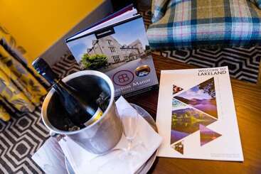 בית מלון כפרי Stonecross Manor