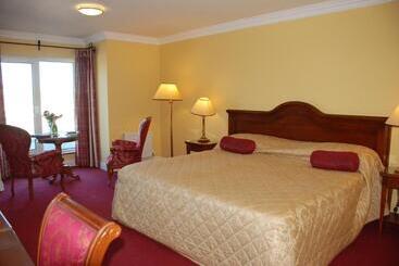 هتل The 19th Golf Lodge