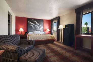 مُتل Super 8 By Wyndham Idaho Falls