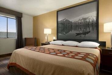 مُتل Super 8 By Wyndham Idaho Falls