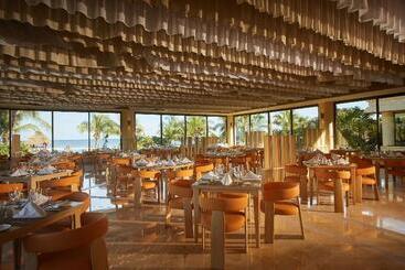 استراحتگاه Bahia Principe Luxury Akumal - All Inclusive
