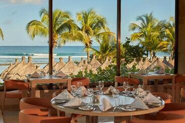 استراحتگاه Bahia Principe Luxury Akumal - All Inclusive