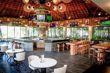 استراحتگاه Bahia Principe Luxury Akumal - All Inclusive