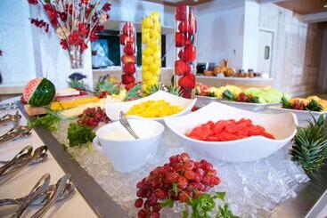 استراحتگاه Warwick Paradise Island Bahamas  All Inclusive  Adults Only