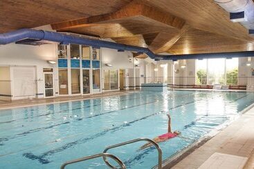 Woodlands Hotel & Leisure Centre