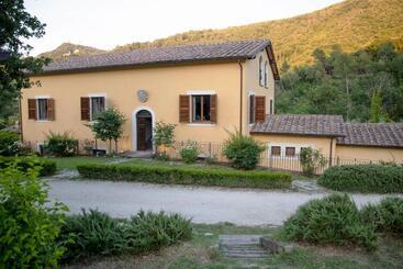هتل Il Borgo Di San Michele