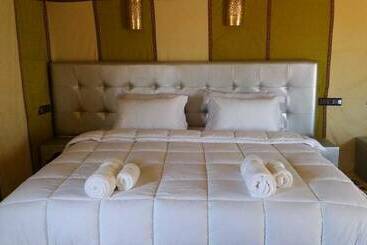 هتل Dunes Luxury Camp Erg Chebbi