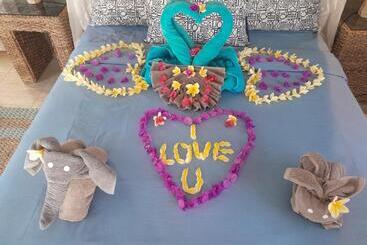 تختخواب و صبحانه Coco Verde Bali Resort