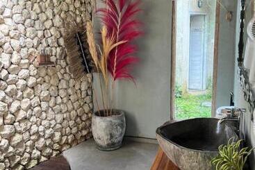 تختخواب و صبحانه Coco Verde Bali Resort