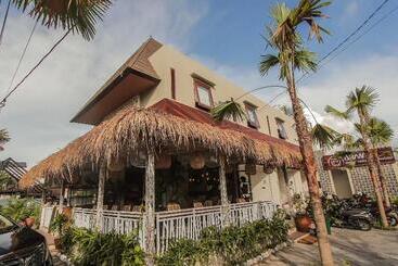 פנסיון Braw Inn Canggu