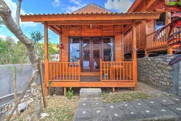 تختخواب و صبحانه Raja Bungalow By Wizzela
