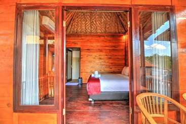 تختخواب و صبحانه Raja Bungalow By Wizzela