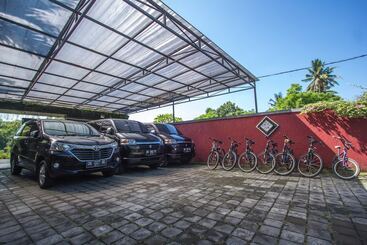 هتل Balam Bali Villa
