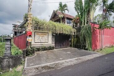 هتل Balam Bali Villa