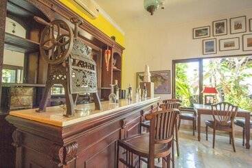 هتل Balam Bali Villa