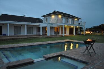 بنسيون Seaxplore Lodge & Dive Center