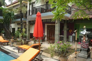펜션 Yunni Guesthouse