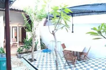 Pudi Dormitory   Hostel