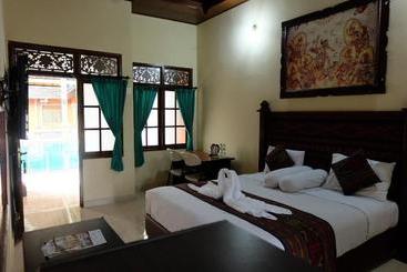 פנסיון Graha Purwaka Pangi