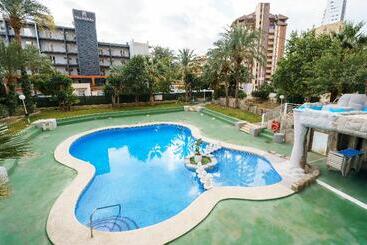 Apartamentos El Faro By Mc