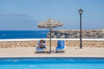 Apartamentos Moon Dreams Cabo De Baños - Cala'n Blanes
