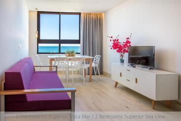 Apartamentos La Era Park