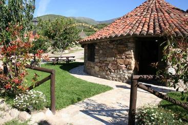 Complejo Rural Los Chozos Valle Del Jerte - Jerte