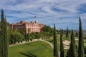 Anantara Villa Padierna Palace Benahavís Marbella Resort A Leading Hotel Of The World