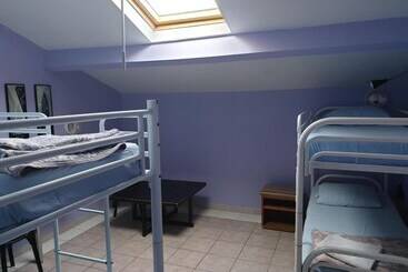 هتل Antares Hostel