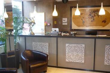 هتل Antares Hostel
