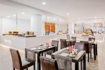 ホテル Barceló Santiago - Adults Only