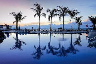 ホテル Barceló Santiago - Adults Only