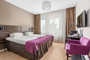 هتل Best Western Plus Park Airport