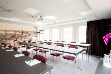 هتل Best Western Plus Park Airport