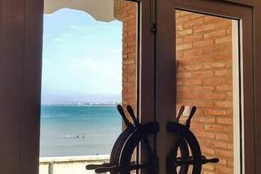 ホテル Cabo De Mar