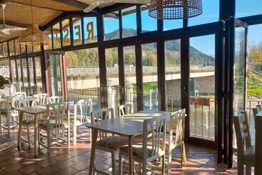 هتل Casona Del Sella