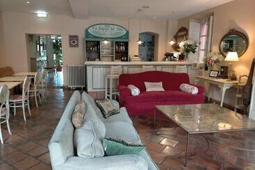 هتل Casona Del Sella