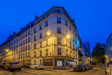 هتل Hôtel De Charonne