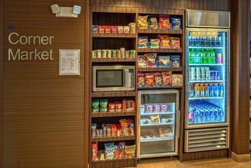 هتل Fairfield Inn And Suites By Marriott Orlando Near Universal Orlando