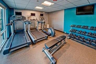 هتل Fairfield Inn And Suites By Marriott Orlando Near Universal Orlando