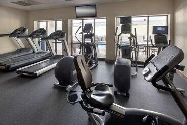 Hotel Hampton Inn Bostonlogan Airport