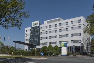 هتل Holiday Inn Express Frankfurt Airport, An Ihg