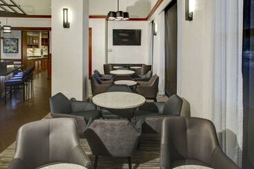 هتل Hyatt Place Mystic